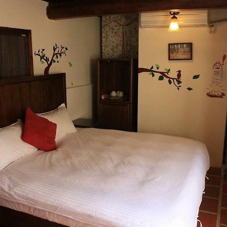 Longmen Inn Bed And Breakfast Jinning Exterior foto
